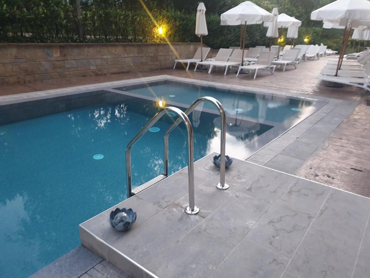 The View Apartment, Terra Complex Neighbour Building บันสโก ภายนอก รูปภาพ